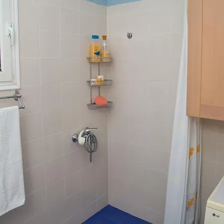 Apartamento Steps From Sea Cozy Flat